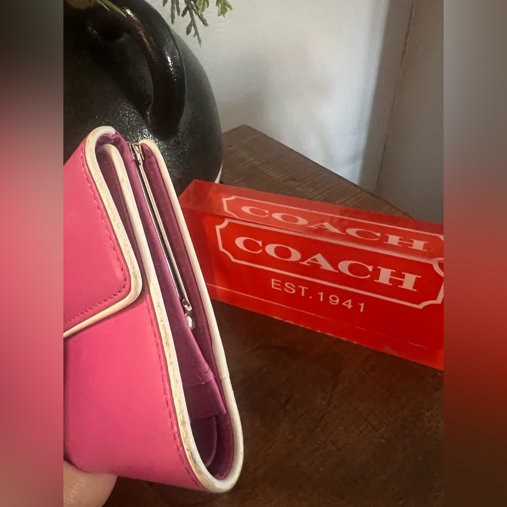 Coach Vintage Pink Fold-Over French Purse Wallet - Picture 5 of 14